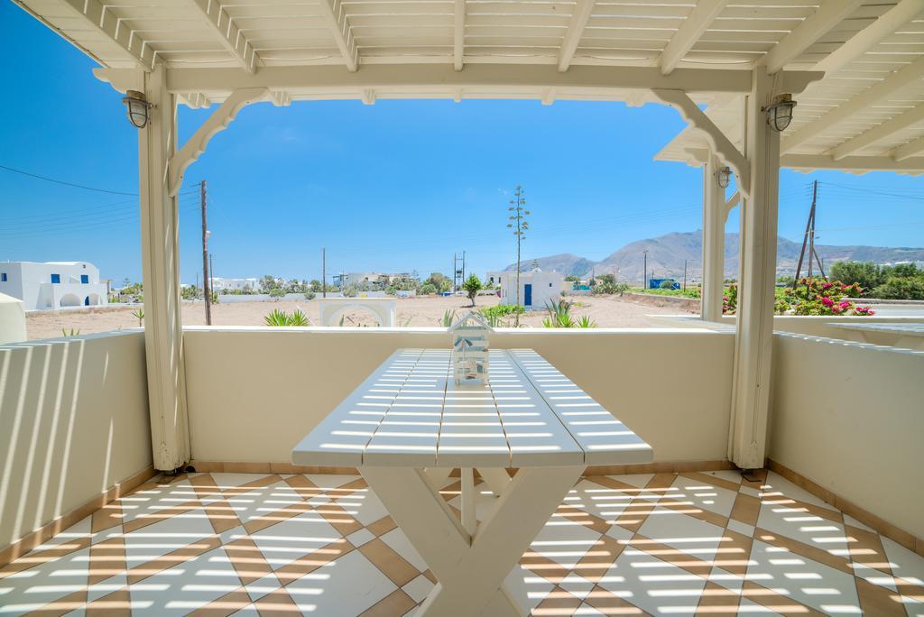 Ferienwohnung Monolithia Kamári Exterior foto