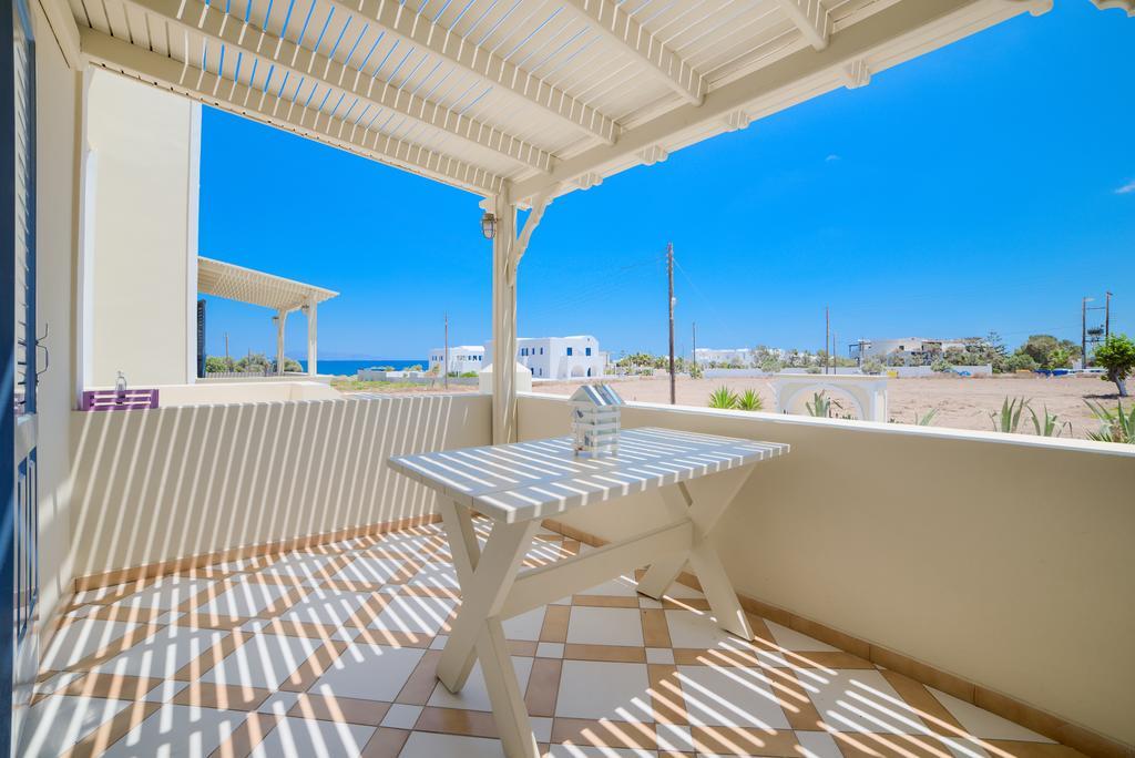 Ferienwohnung Monolithia Kamári Exterior foto